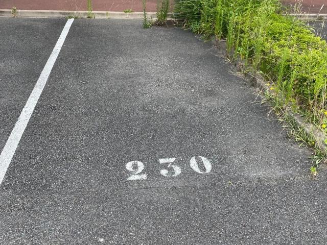Garage vente à Pontoise, Bernes-sur-oise