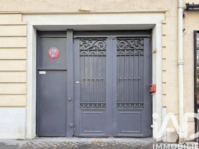 Garage vente à Paris, Île-de-France