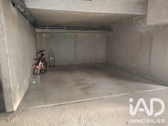Garage vente à Versailles, Montigny-le-bretonneux