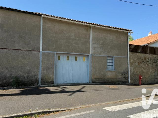 Garage vente à Nantes, La Chapelle-basse-mer