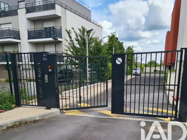 Garage vente à Torcy, Pontault-combault