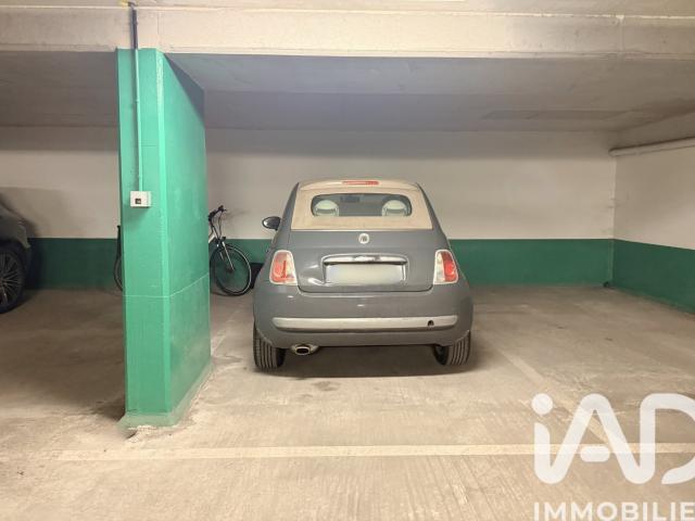 Garage vente à Versailles, Le Chesnay