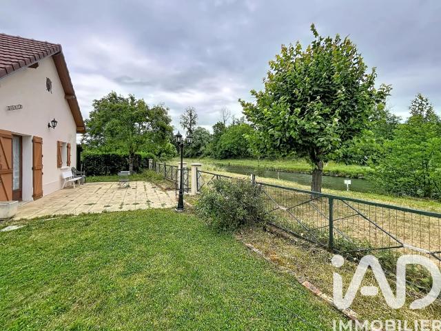 Maison vente à Auxerre, Mailly-la-ville