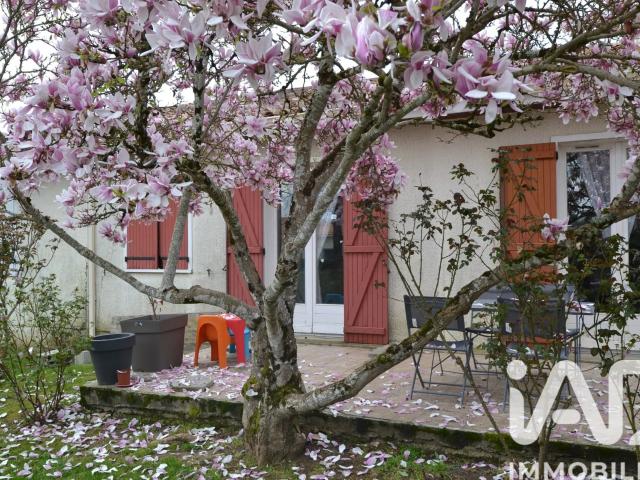 Maison vente à Cognac, Saint-sulpice-de-cognac