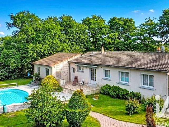 Maison vente à Parthenay, Gourgé
