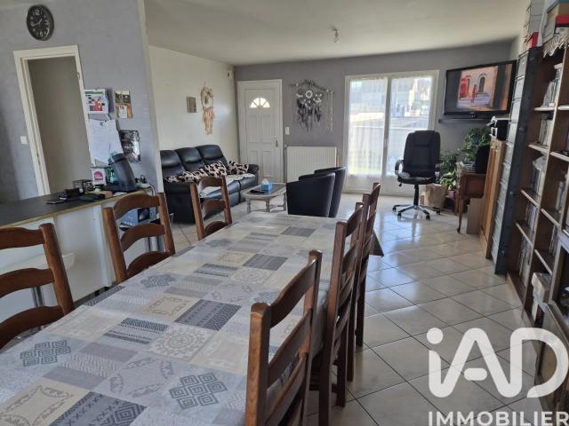 Maison vente à Montluçon, Désertines