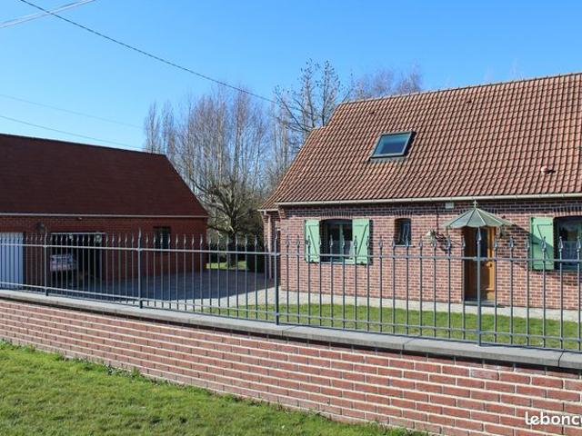 Maison vente à Avesnes-sur-Helpe, Robersart