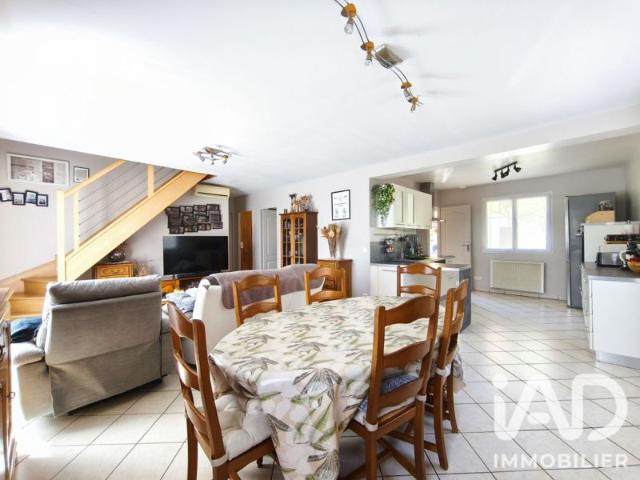 Maison vente à Dreux, Sainte-gemme-moronval