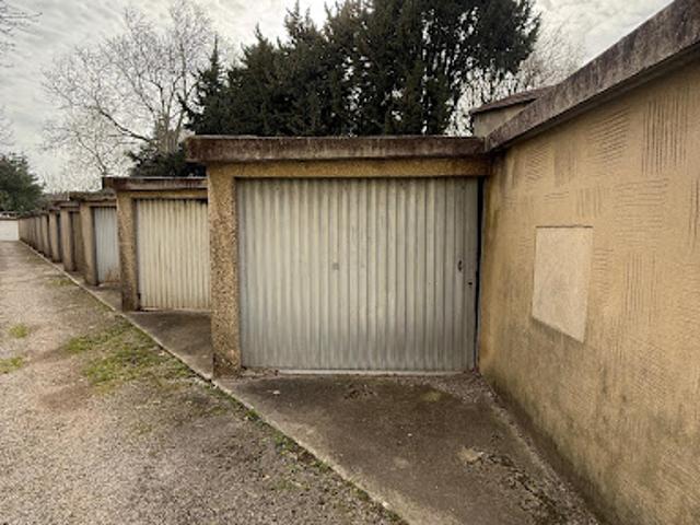 Garage vente à Avignon