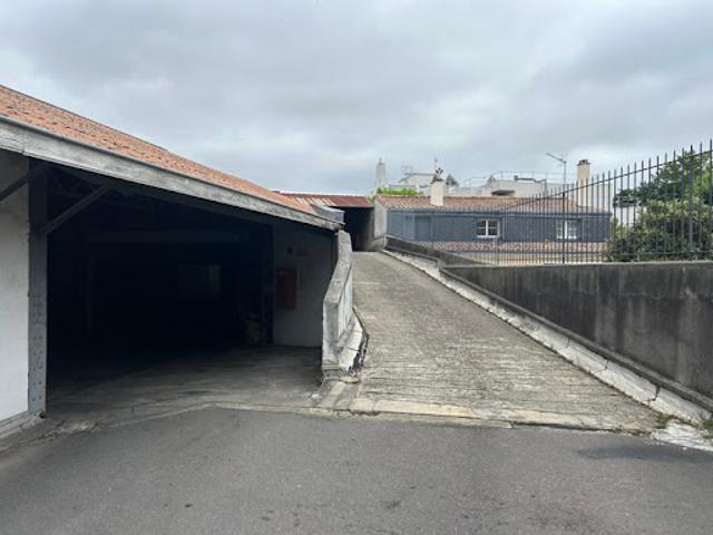 Garage vente à Bordeaux