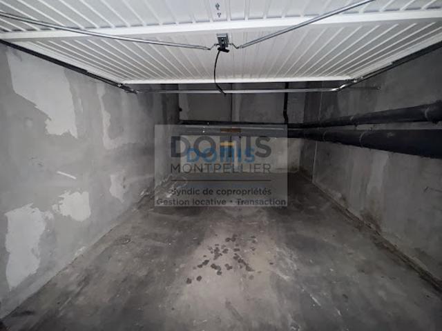 Garage vente à Montpellier, Castelnau-le-lez
