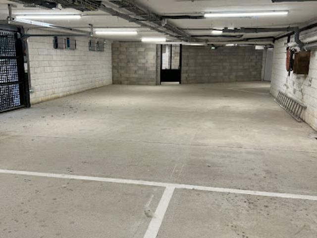 Garage vente à Palaiseau, Gif-sur-yvette