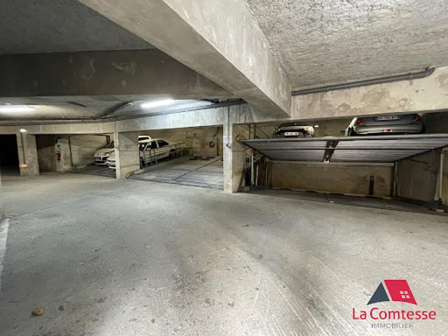 Garage vente à La Ciotat, Figuerolles