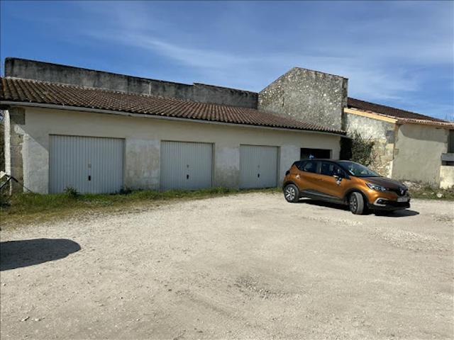 Garage vente à Lesparre-Médoc, Lesparre-médoc