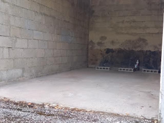 Garage vente à Lons-le-Saunier, Jura