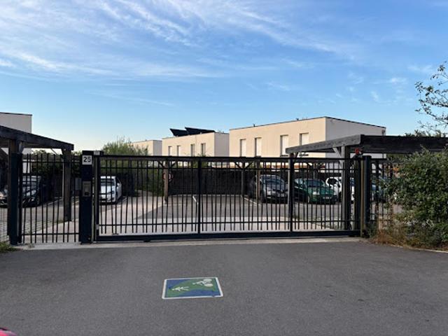 Garage vente à Lyon, Métropole de Lyon