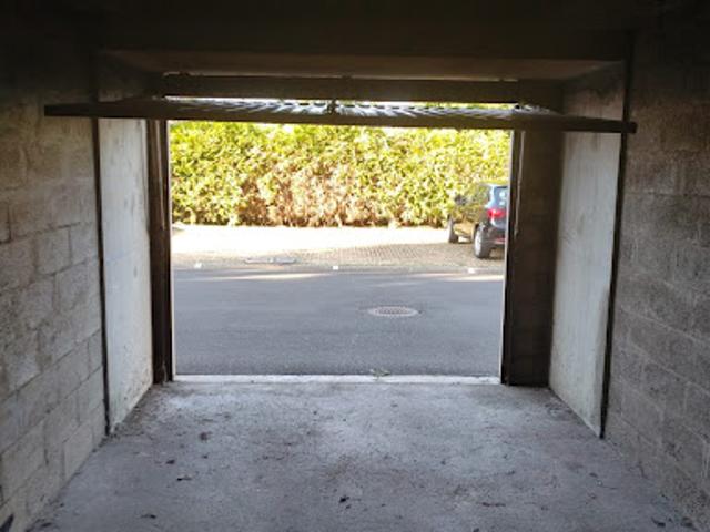 Garage vente à Évry, Montgeron