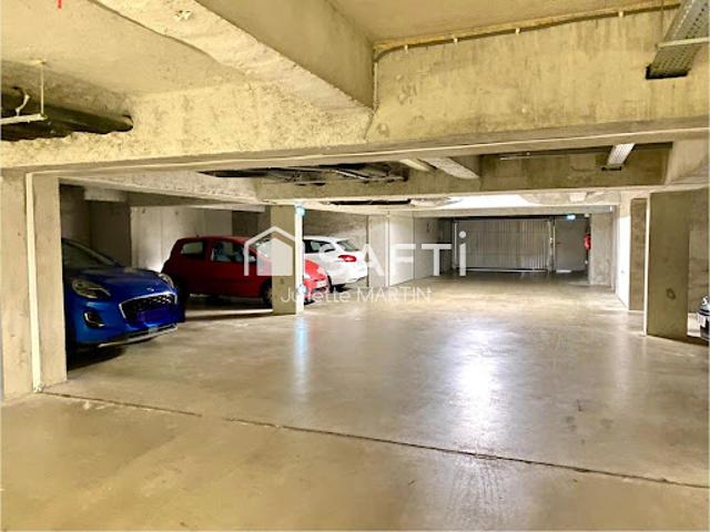 Garage vente à Nantes, Cathédrale