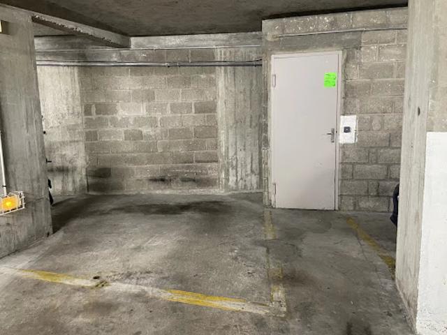 Garage vente à Nanterre, Neuilly-sur-seine