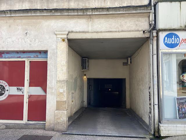 Garage vente à Nevers