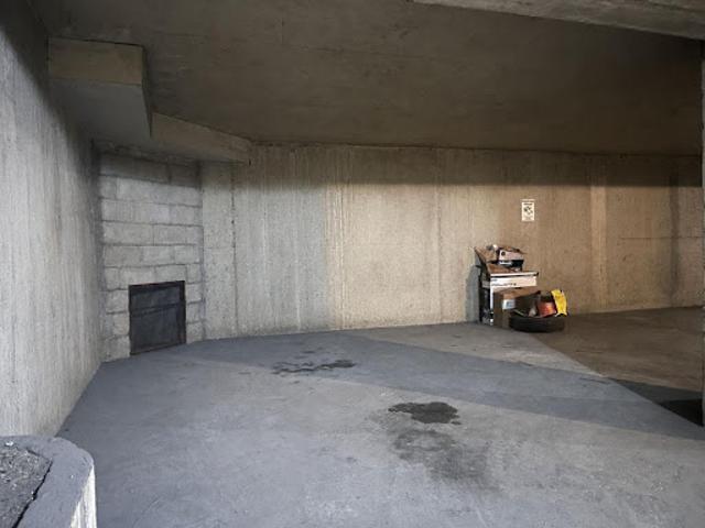 Garage vente à Paris, Île-de-France