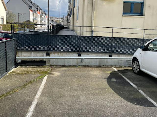 Garage vente à Quimper, Bretagne