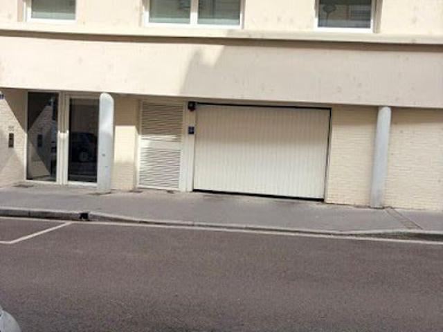 Garage vente à Quartier Centre Ville, Reims
