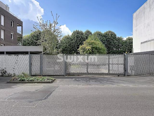 Garage vente à Saint-André-lez-Lille, Nord