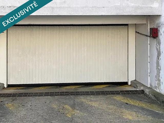 Garage vente à Saint-Denis, Saint-denis