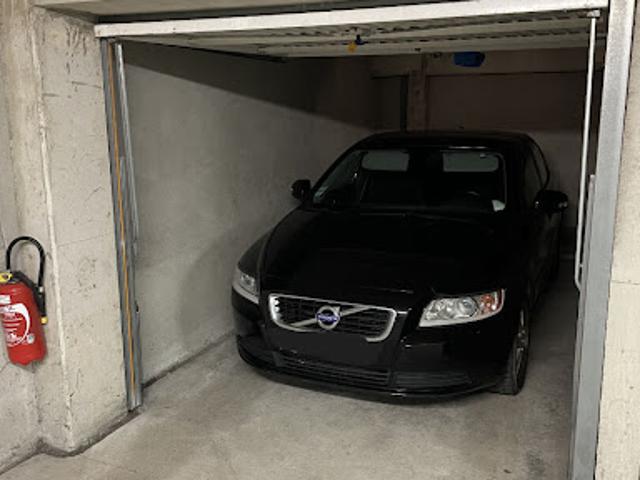 Garage vente à Sens
