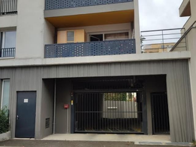 Garage vente à Lyon, Métropole de Lyon