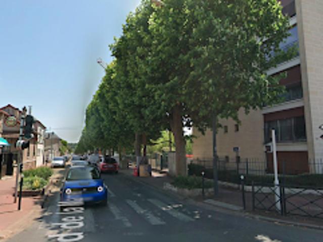 Garage vente à Nogent-sur-Marne, Saint-maur-des-fossés
