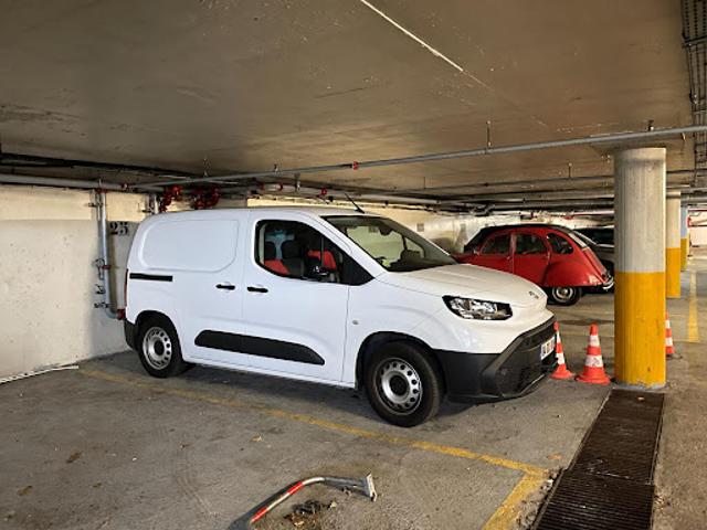 Garage vente à Paris 14e Arrondissement, Paris