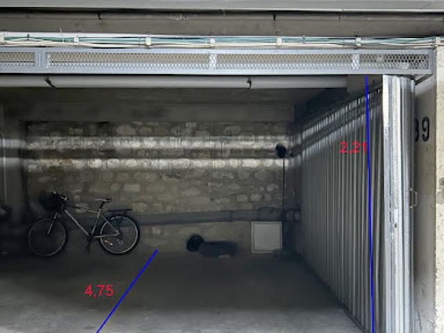 Garage vente à Paris, Île-de-France
