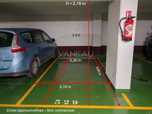 Garage vente à Paris, Île-de-France