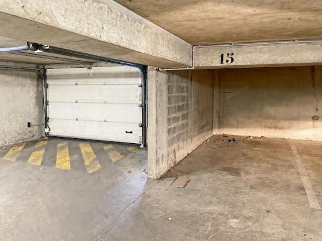 Garage vente à Bobigny, Bondy
