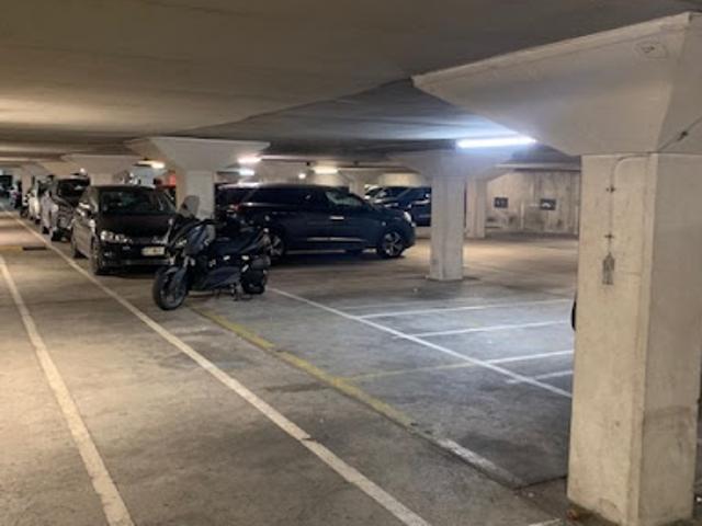 Garage vente à Boulogne-Billancourt, Boulogne-billancourt