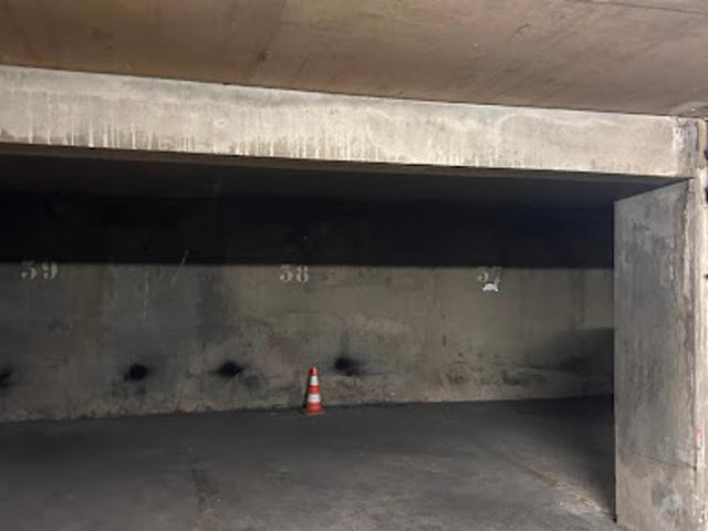 Garage vente à France métropolitaine, Neuilly-sur-seine