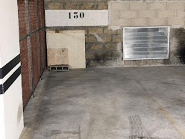 Garage vente à Paris 11e Arrondissement, Paris