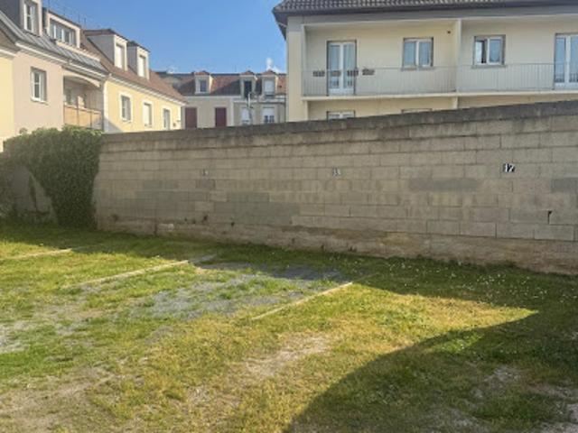 Garage vente à Torcy, Pontault-combault