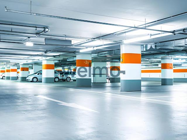 Garage vente à Saint Denis-tadar, Grand Centre Ville