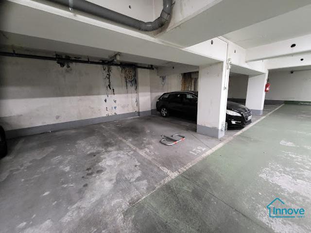 Garage vente à Paris 14e Arrondissement, Paris