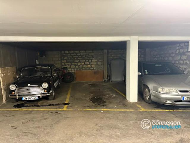 Garage vente à Paris 18e Arrondissement, Paris