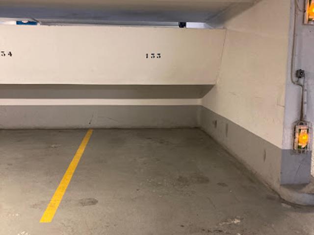 Garage vente à Paris, Île-de-France