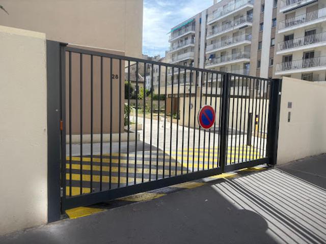 Garage vente à Nogent-sur-Marne, Vincennes