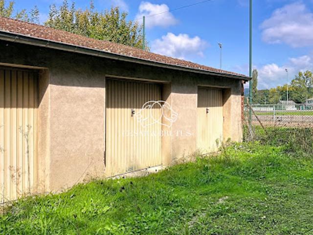 Garage vente à Villefranche-sur-Saône, Rhône