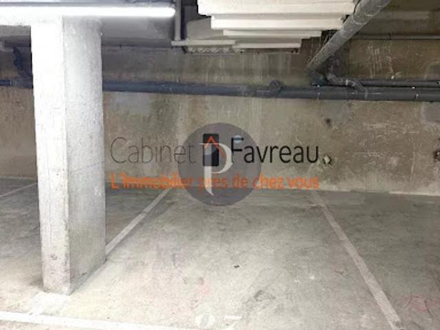 Garage vente à L'Haÿ-les-Roses, Gentilly