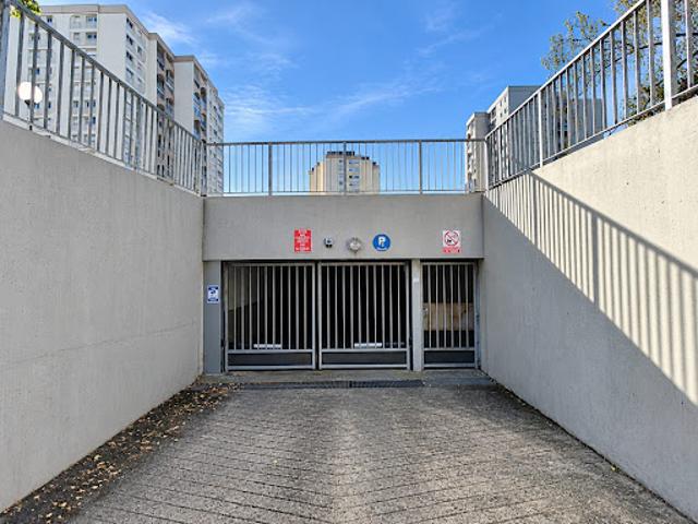 Garage vente à Centre Ville - La Fayette - Eblé, Angers
