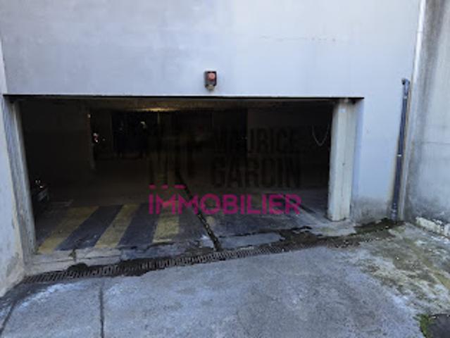Garage vente à Avignon