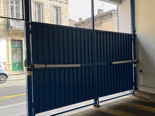 Garage vente à Bordeaux